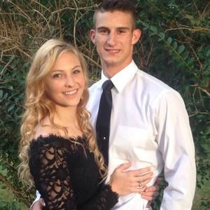 Meet your Posher, Cameron