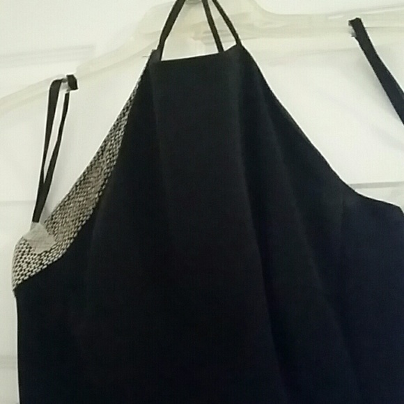 Black dress - Picture 2 of 4