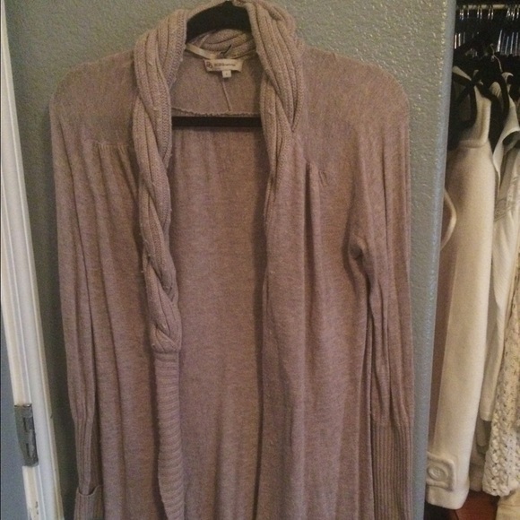 BCBG sweater