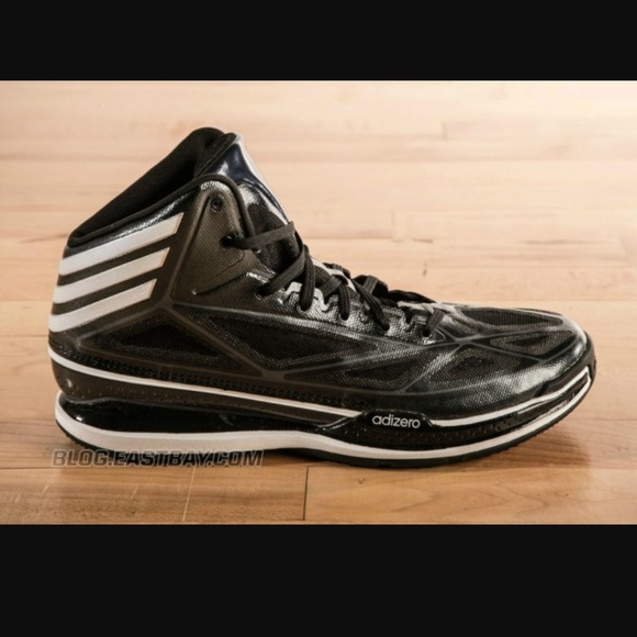 Brand new Adidas crazy light 3 basketball shoes