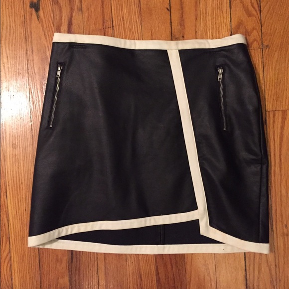 Asymmetrical black skirt