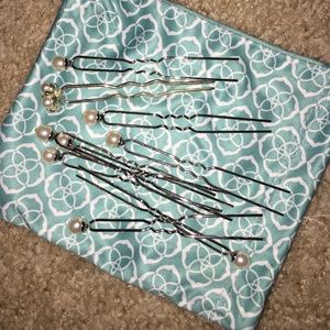 Hair pins