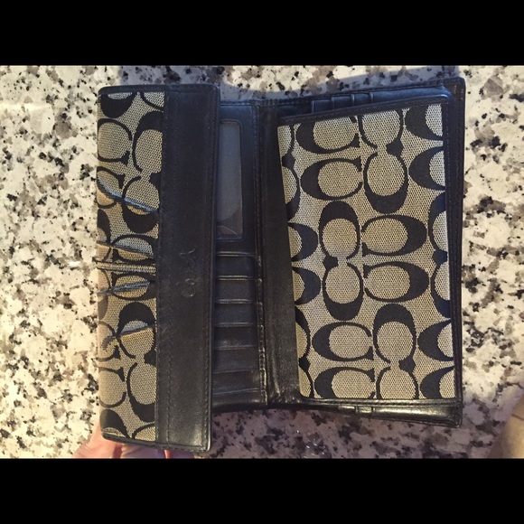 Coach wallet