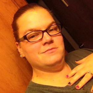 Meet your Posher, April