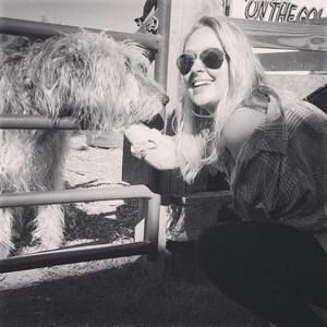 Meet your Posher, Emma