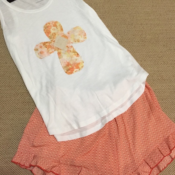 Orang & White Chevron Shorts!