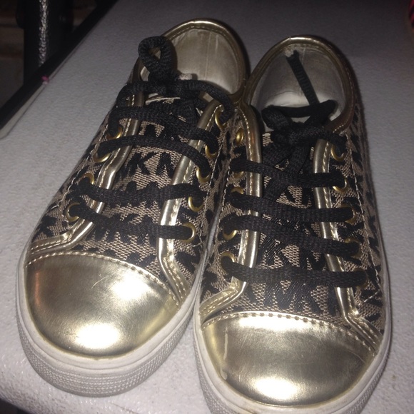 MK little girls sneakers 10
