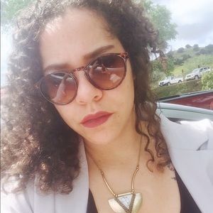 Meet your Posher, Brandi