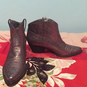 🐼NEW REBA- Booties