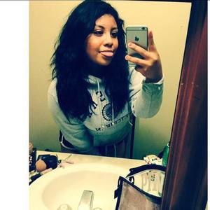 Meet your Posher, Lorraine