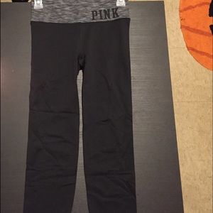 PINK Yoga Crop Leggings