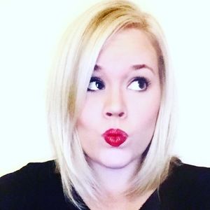 Meet your Posher, Bri