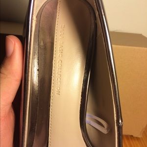 MAKE ME AN OFFER: Shoes, small heel