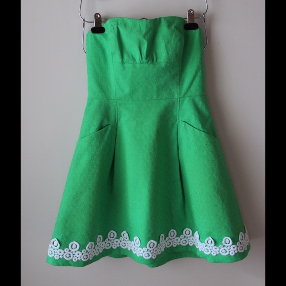 Lilly Pulitzer Dresses & Skirts - Lilly Pulitzer blossom dress
