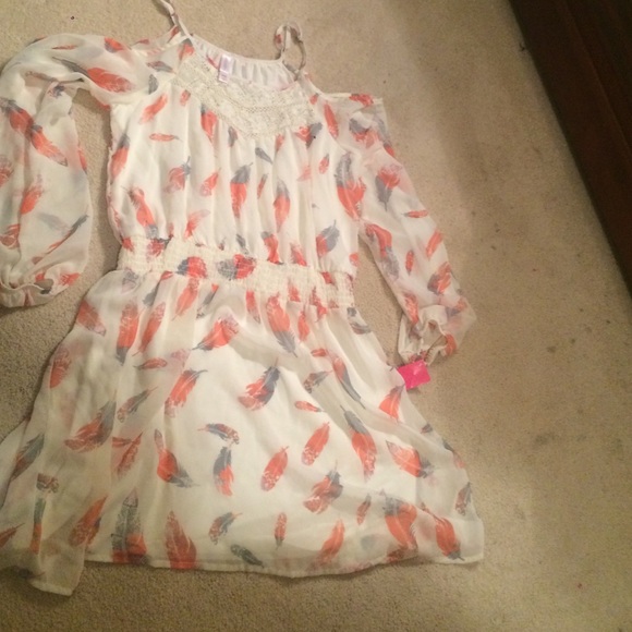 Dress - Picture 1 of 1