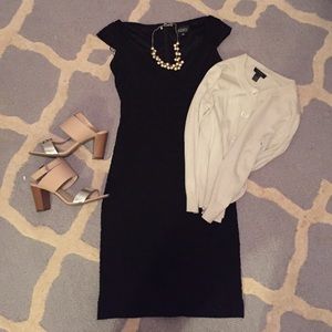 SOLD! Adrianna Papell black dress