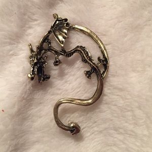 Dragon earring