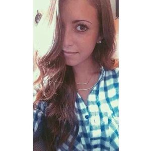 Meet your Posher, Haley