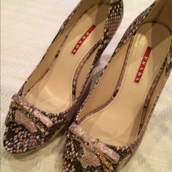 Prada Python pink snake skin Pepe toe wedge size 8 - Picture 3 of 4