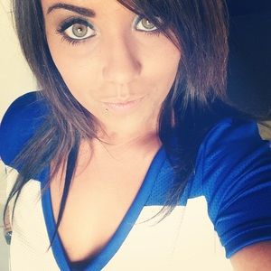 Meet your Posher, Brittany