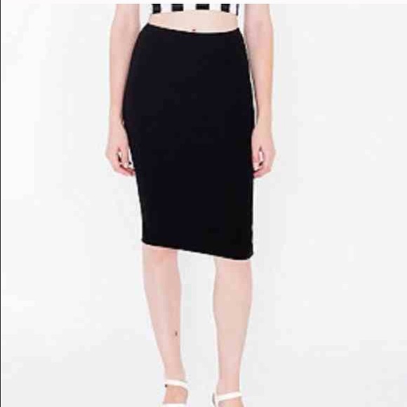Black Ponte skirt