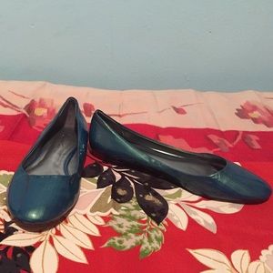 🐼KENNETH COLE- iridescent leather flats