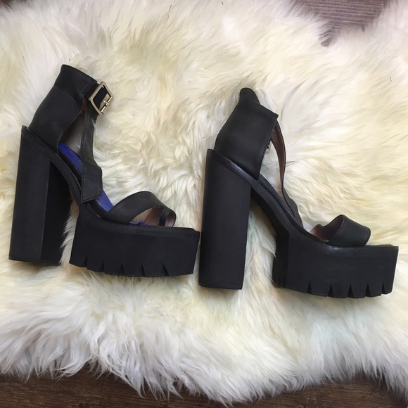 Jeffrey Campbell Fabrizio Distressed Black