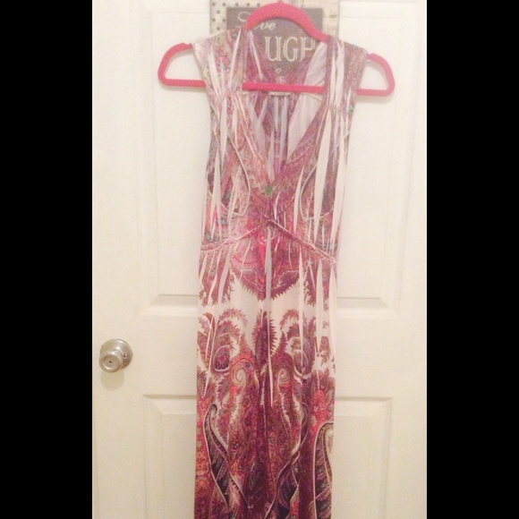 Long multicolor maxi dress!