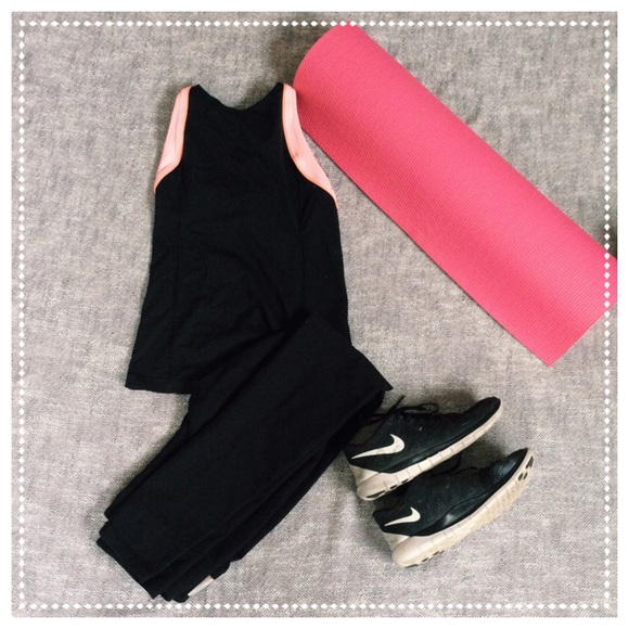 lululemon athletica Tops - Black Lululemon Top-size 4 (small)