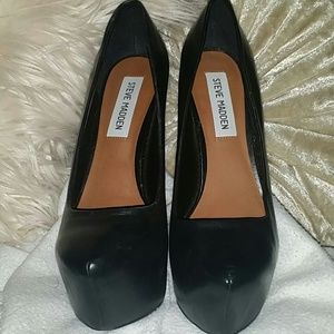 Steve Madden Pumps