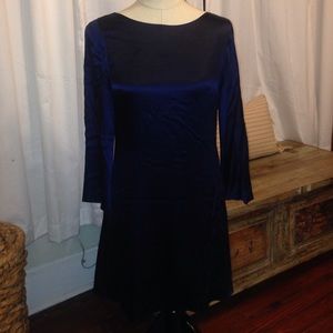 Alice + Olivia Midnight blue silk dress