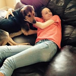 Meet your Posher, Abigail