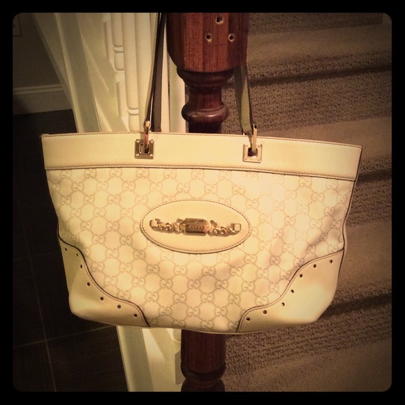 Classic Gucci White Summer Bag