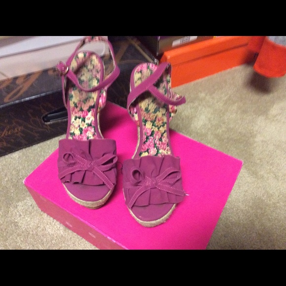 Wedge sandal