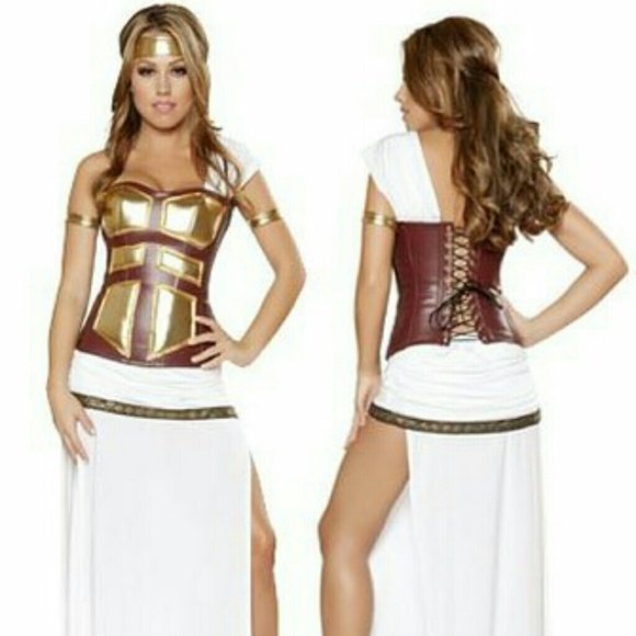 Deluxe warrior  Goddess Halloween costume Sz M