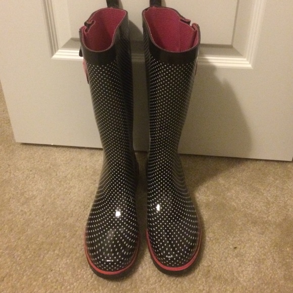 POLKA DOT RAINBOOTS‼️