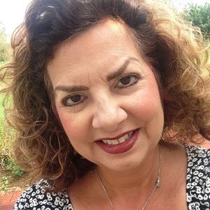 Meet your Posher, Donna