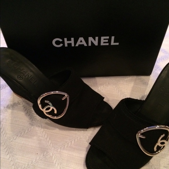 CHANEL Shoes - Chanel canvas mule wedge cc logo heart buckle