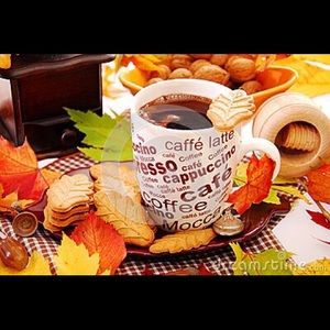 Meet your Posher, Claudia