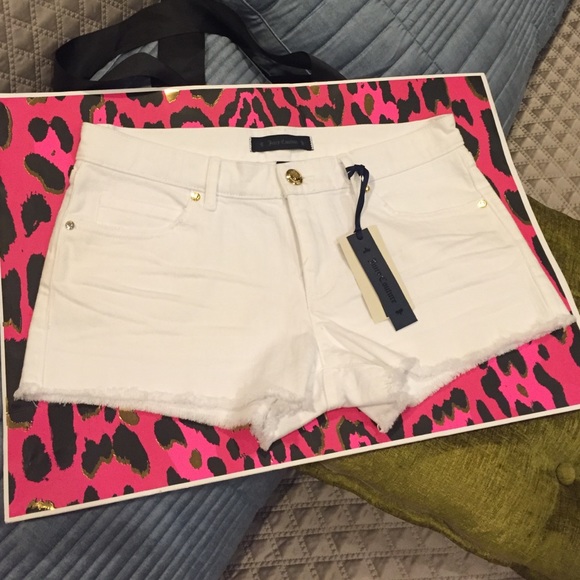 🆕Juicy Couture White Denim Shorts BRAND NWT! ✨