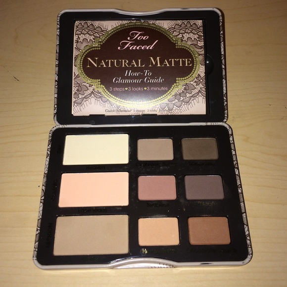 Eyeshadow palette
