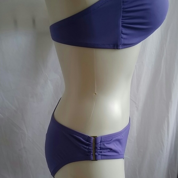 Bikini - Picture 2 of 4