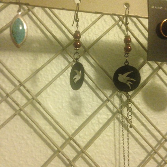 Black beaded dove earrings - Handmade - Picture 1 of 1