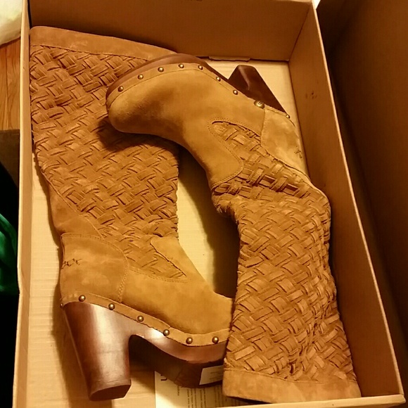 Clog ugg boots