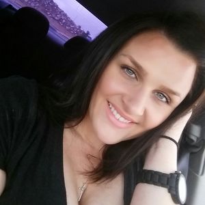 Meet your Posher, Alicia