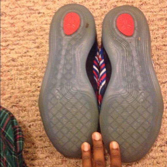 Kobes . - Picture 2 of 3