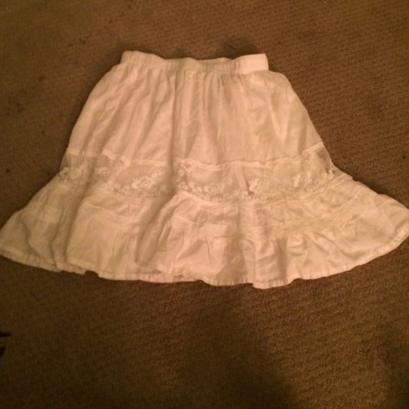 Adorable Abercrombie & Fitch skirt!