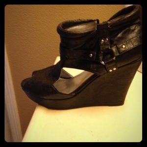 Torrid black Wedges