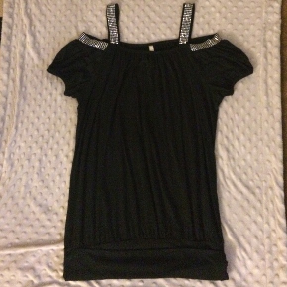 Partial off shoulder top