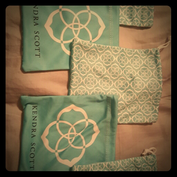 Kendra scott dust bags